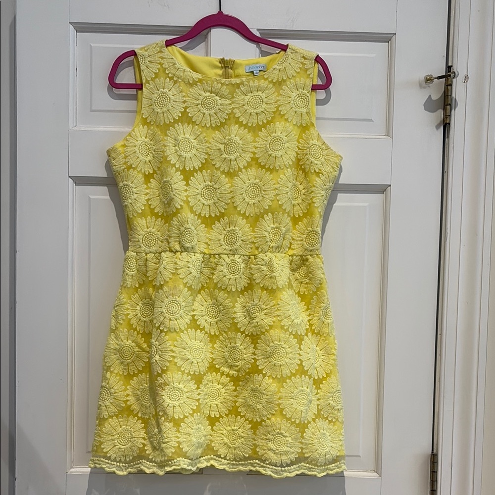 Francesca’s Yellow Floral, Lace Dress Size Large